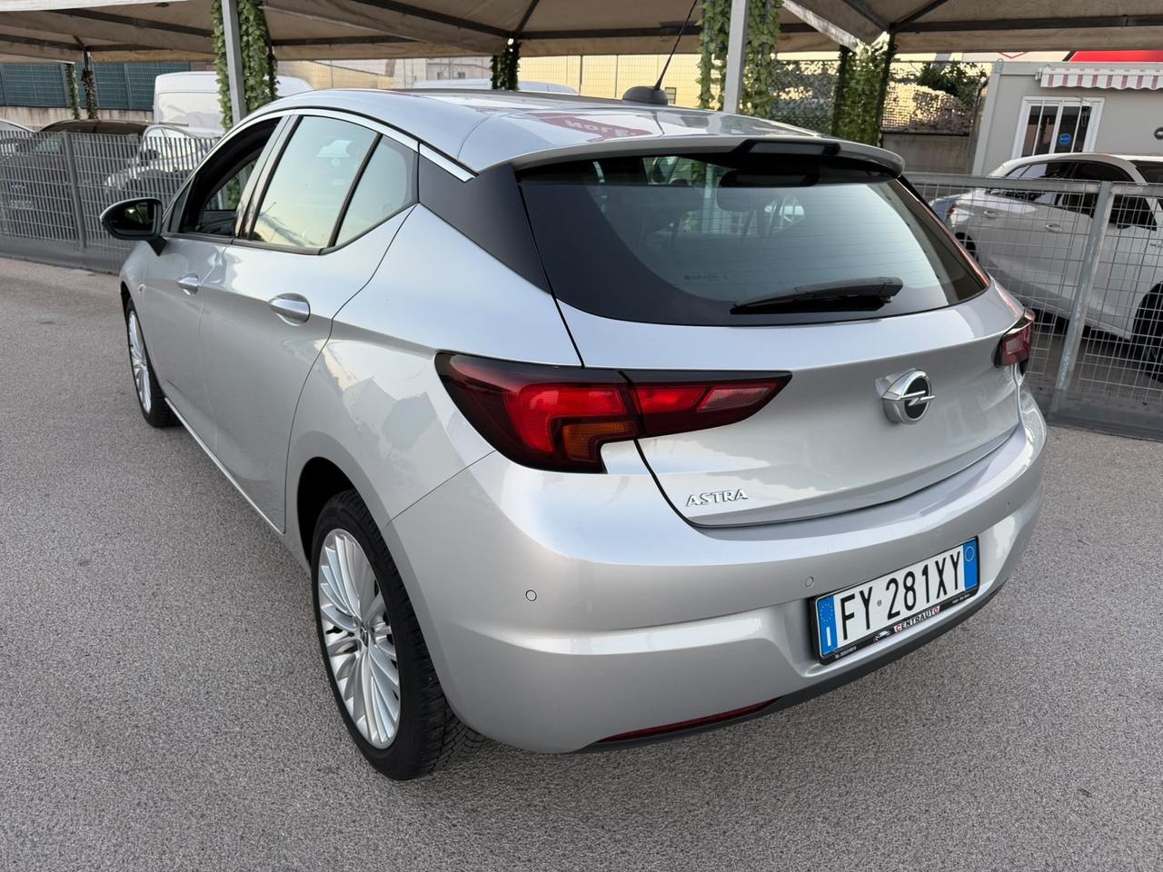 Opel Astra 1.6 CDTi 136CV Berlina nuova garanzia12m