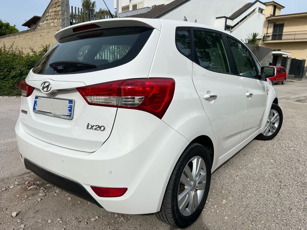 Hyundai ix20 1.4 benzina GPL anno 2013