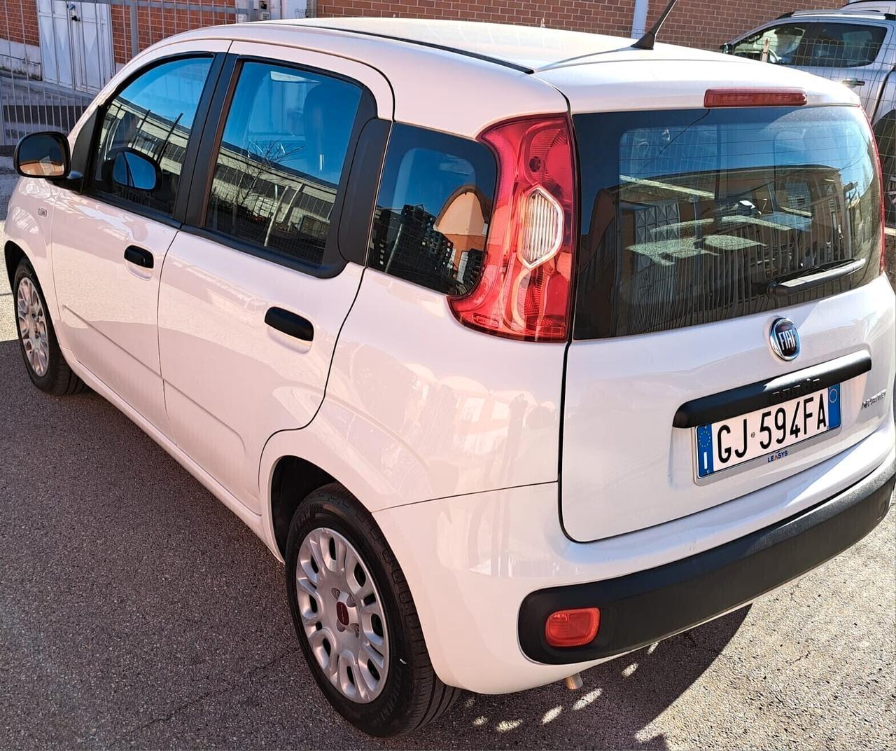 FIAT PANDA HYBRID FIREFLY DEL 2022 CON 85525 KM