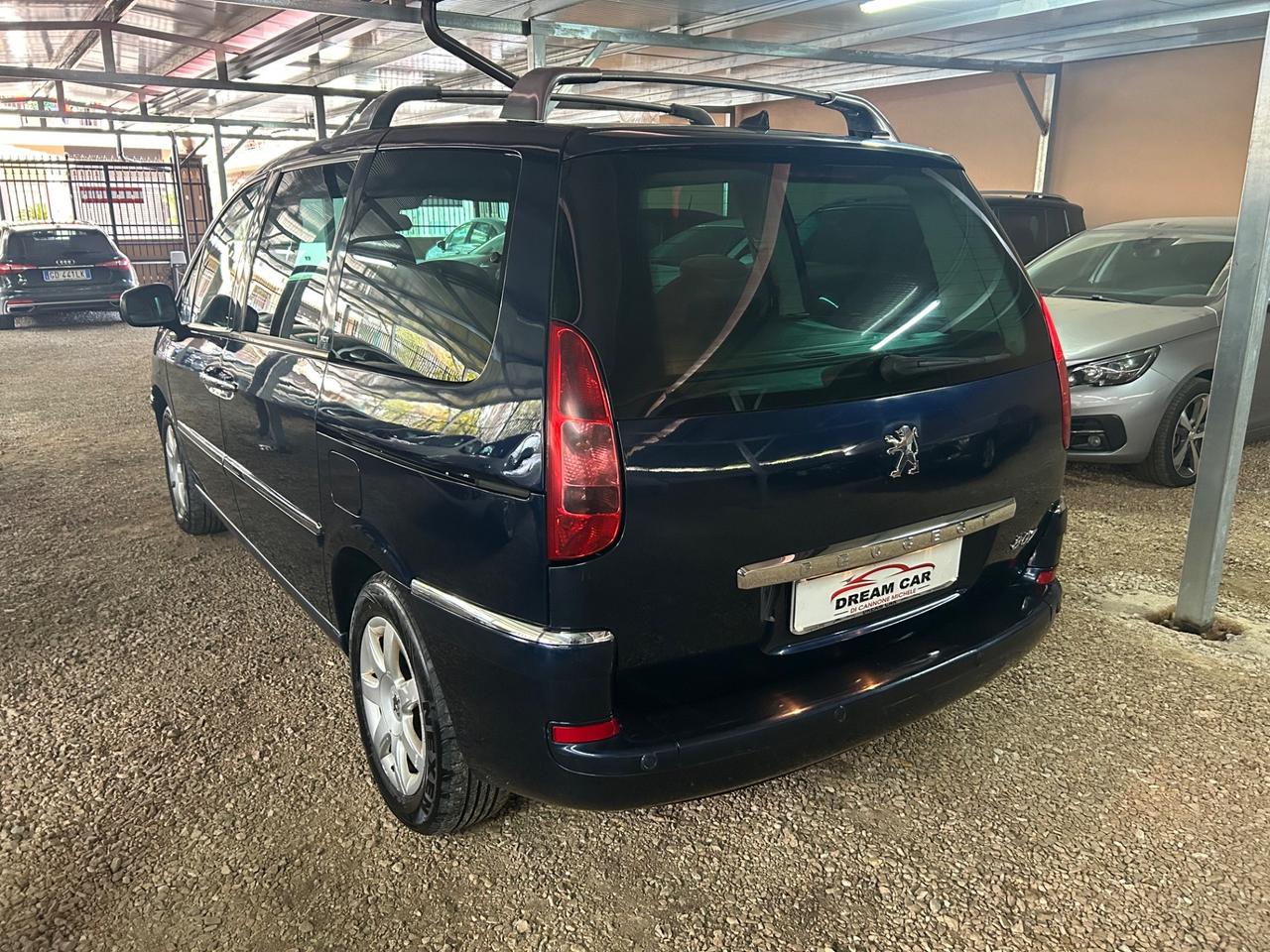 Peugeot 807 2.0 HDi 136CV ALLURE NAVI