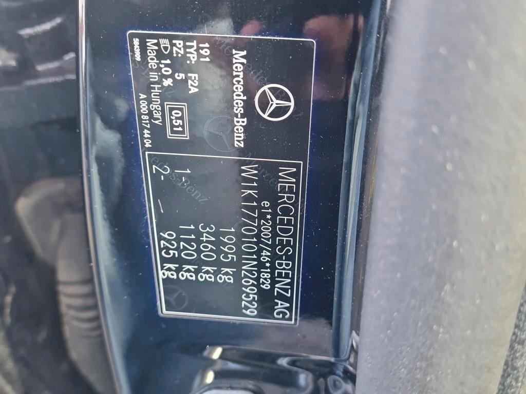 MERCEDES-BENZ A 180D 116CV AUTOMATIC BUSINESS SOLUTION ( NAVI PREMIUM - CRUISE - PARK ASSIST )