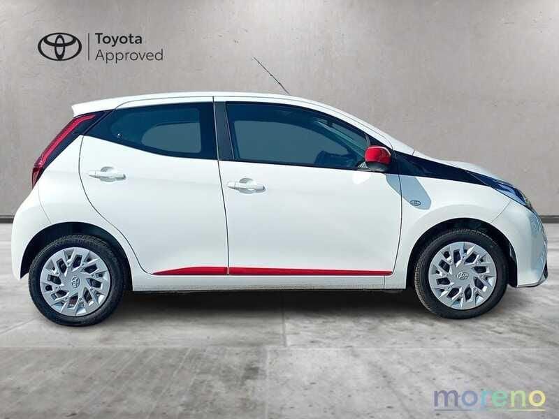 Toyota Aygo x-play