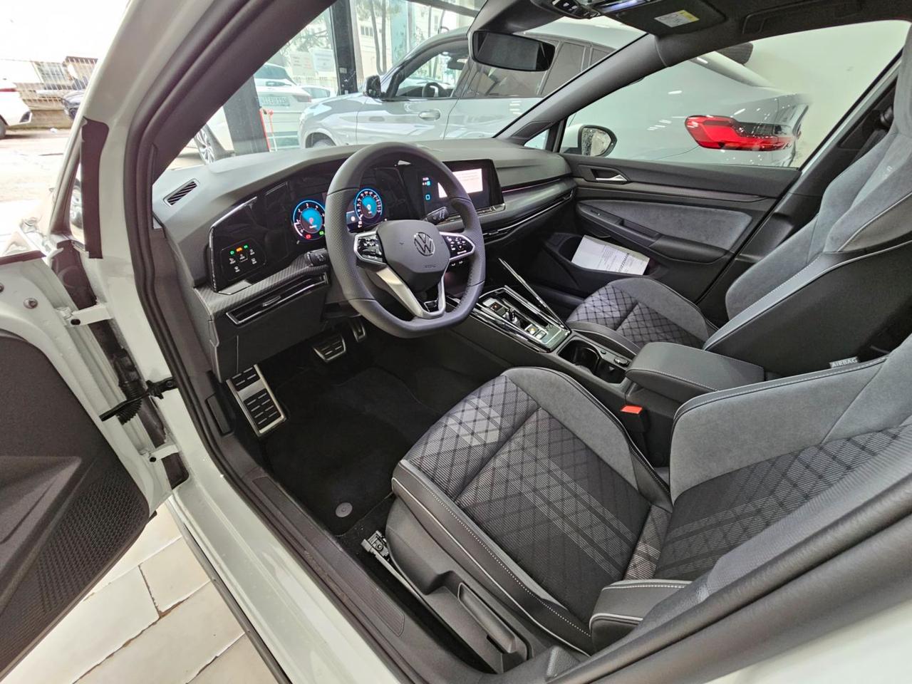 Volkswagen Golf R-Line Tetto Navi Camera C.18" RLine R Line