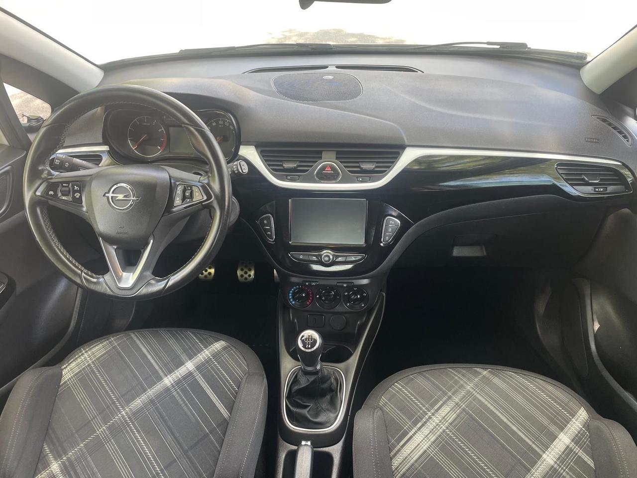 Opel Corsa 1.4 90CV GPL Tech 5 porte Innovation per Neopatentati