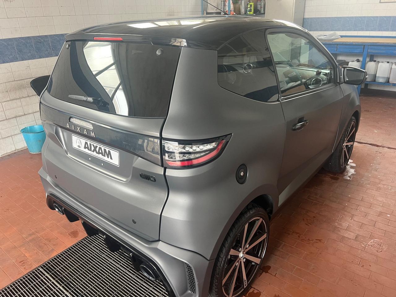 Aixam city Ambiton gto full black matt 2024 7500 km