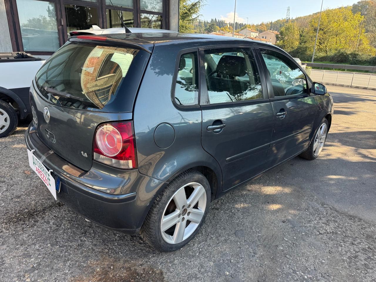 Volkswagen Polo 1.4/80CV 16V 5p. aut. Comfortline