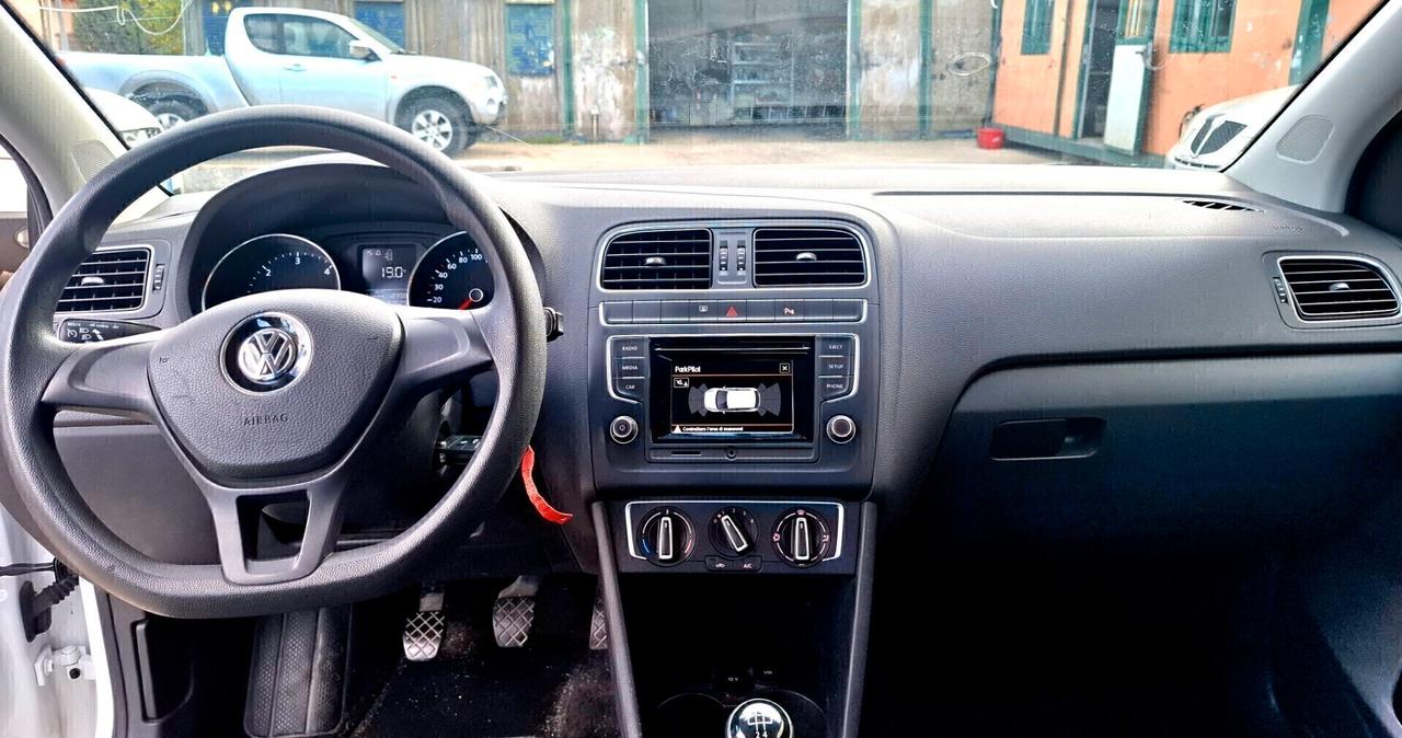 VOLKSWAGEN POLO 1.4 TDI 75 cv NEOPATENTATI