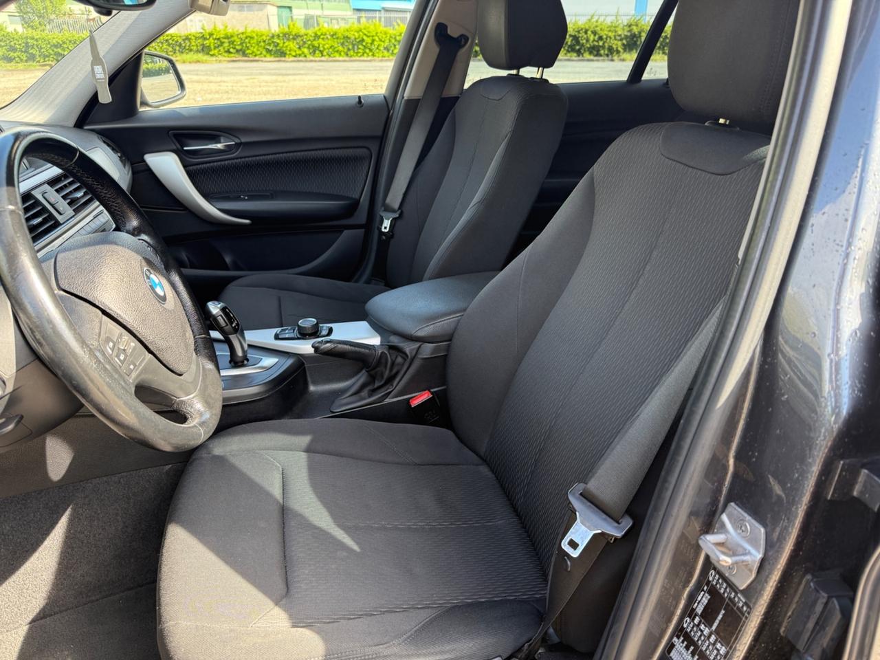 Bmw 118 118d 5p. Advantage