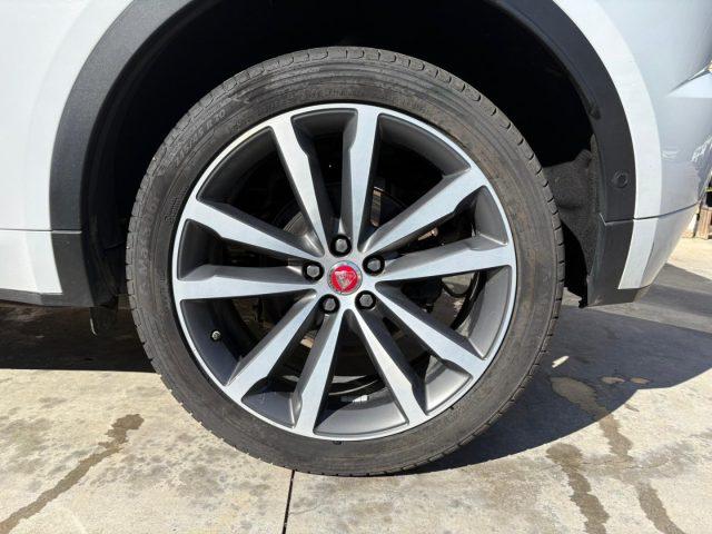 JAGUAR E-Pace 2.0D 180 CV AWD aut. R-Dynamic