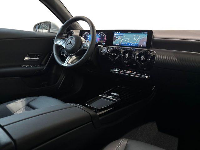 MERCEDES-BENZ A 180 d Automatic Advanced