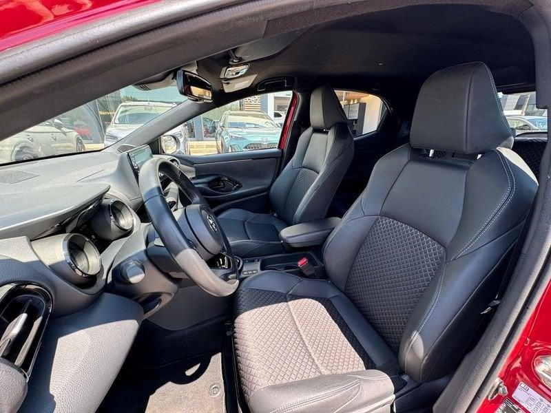 Toyota Yaris Hybrid Style MY22