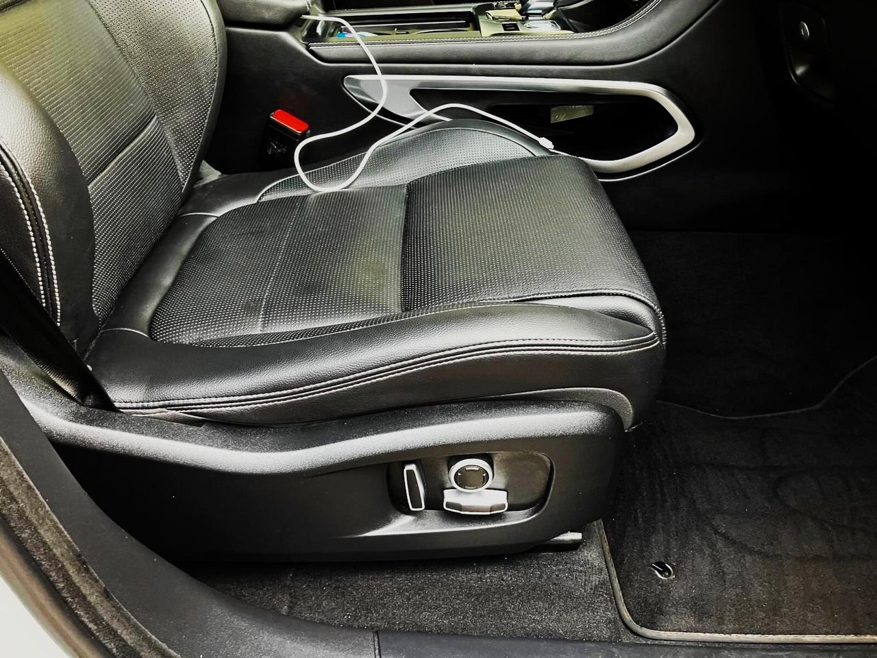 Jaguar F-Pace 2.0 250 CV AWD aut. R-Dynamic Black