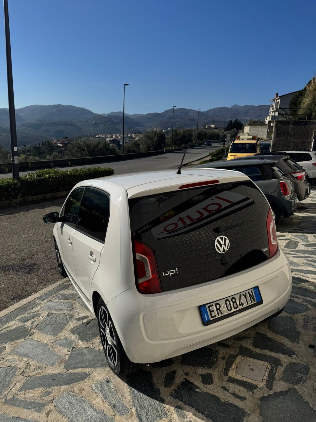 Volkswagen up! 1.0 75 CV 5p. AUT. CRONOLOGIA