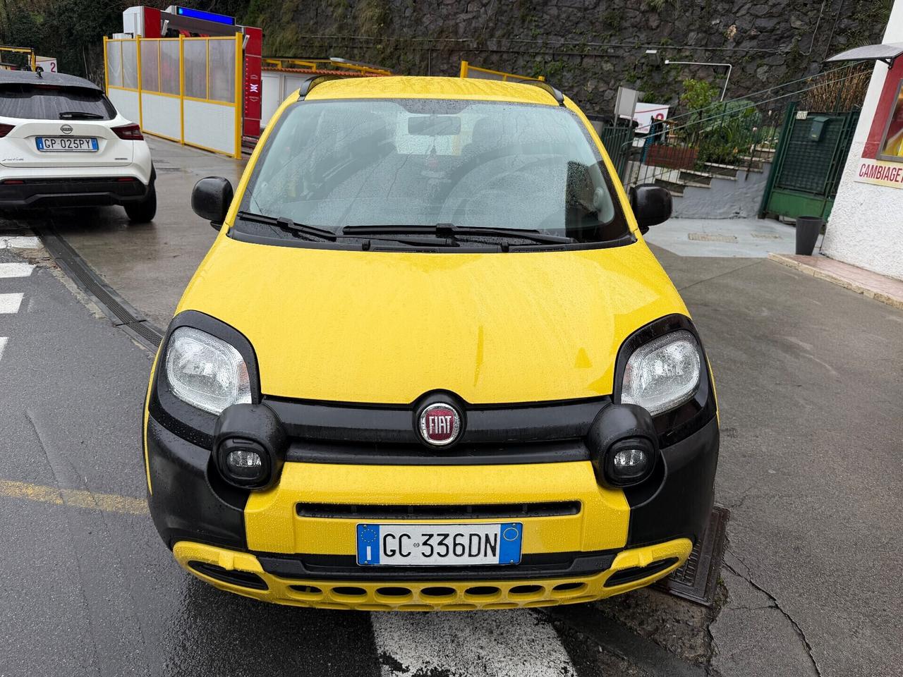FIAT PANDA 1.0 Hybrid City Cross NEOPATENTATI