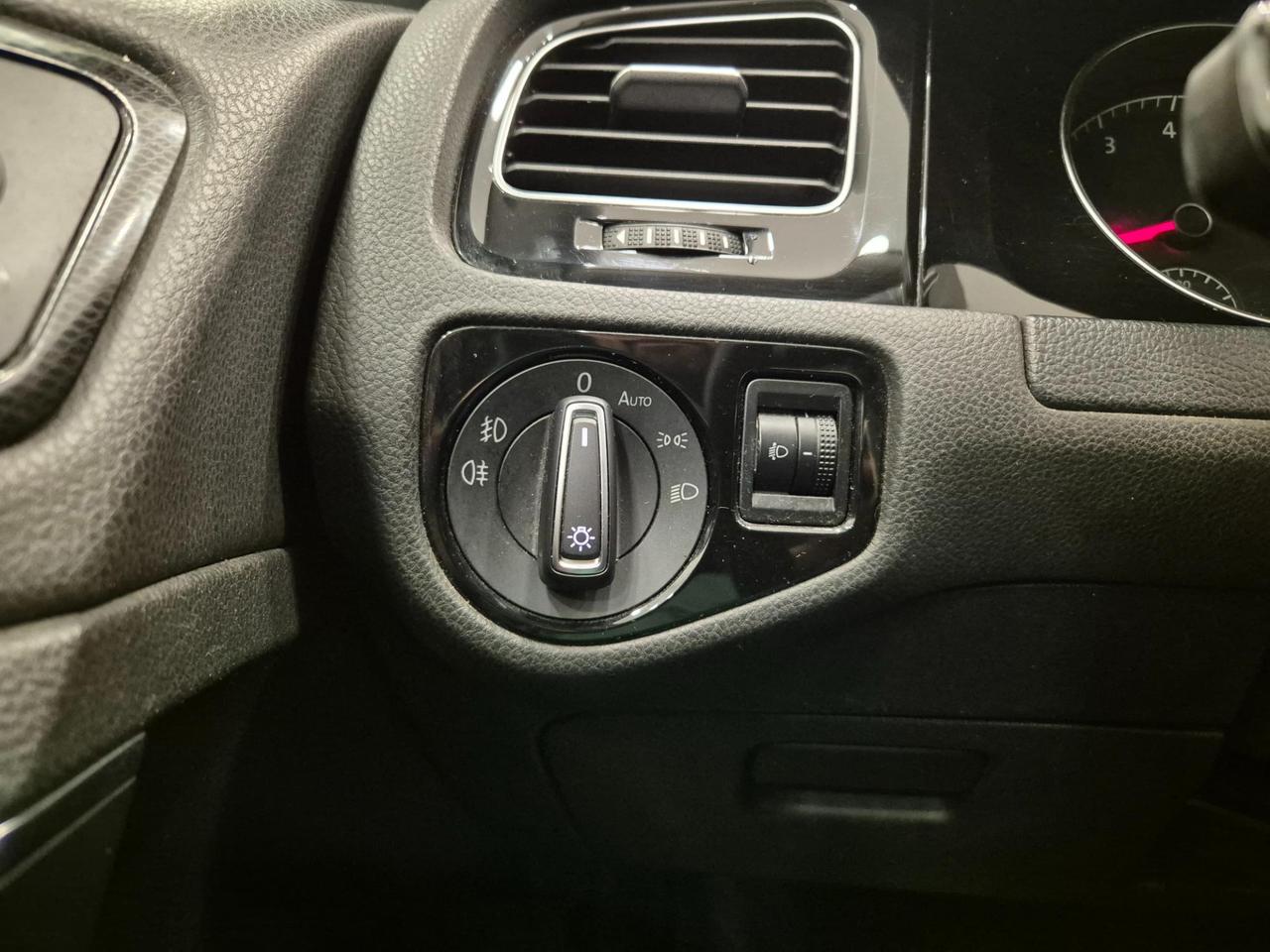 Volkswagen Golf 5p 1.4 tsi Comfortline 122cv - NEOPATENTATI - Cruise/Lim - Sens. Park.