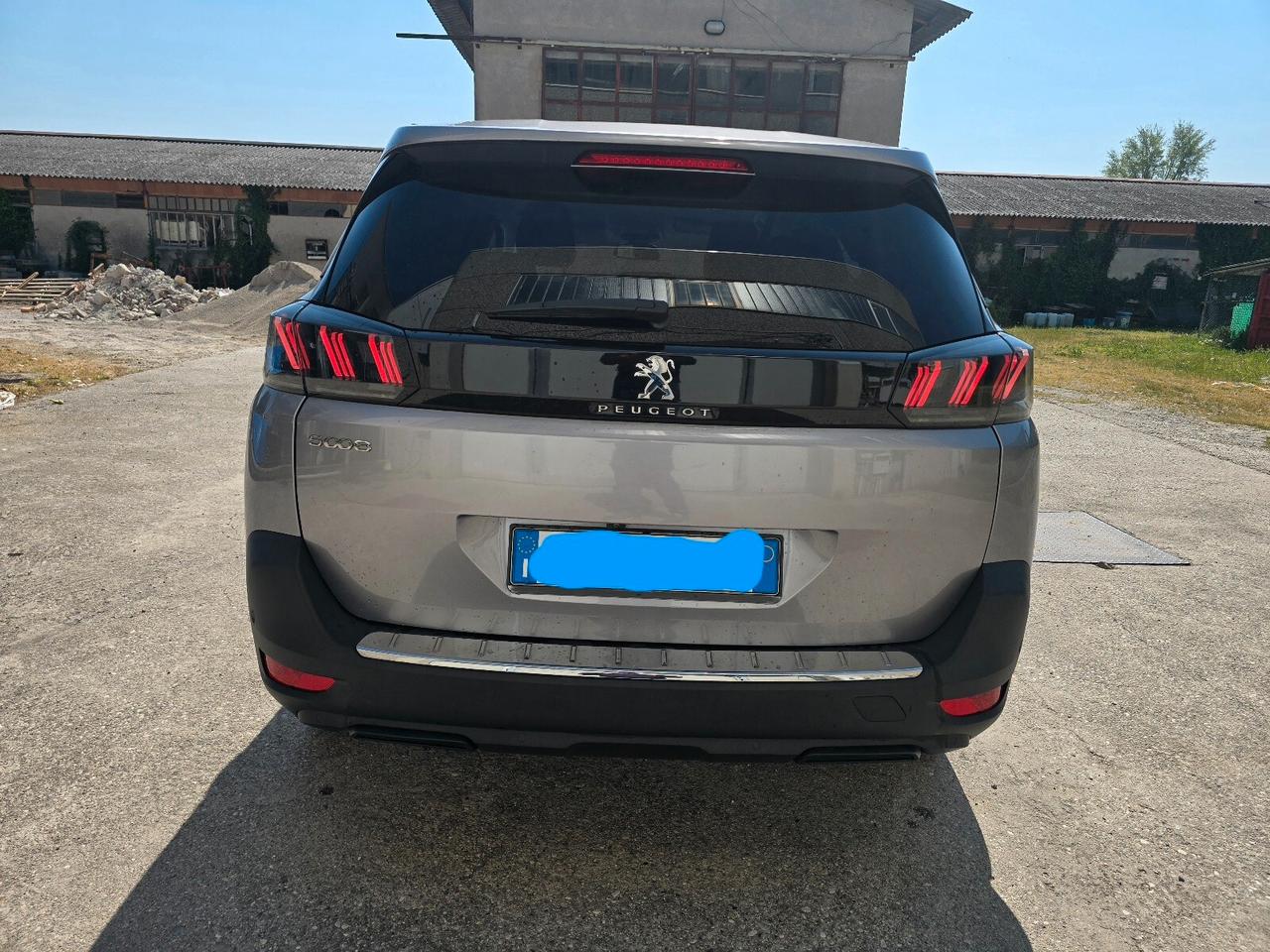 Peugeot 5008 BlueHDi 130 S&S EAT8 Allure