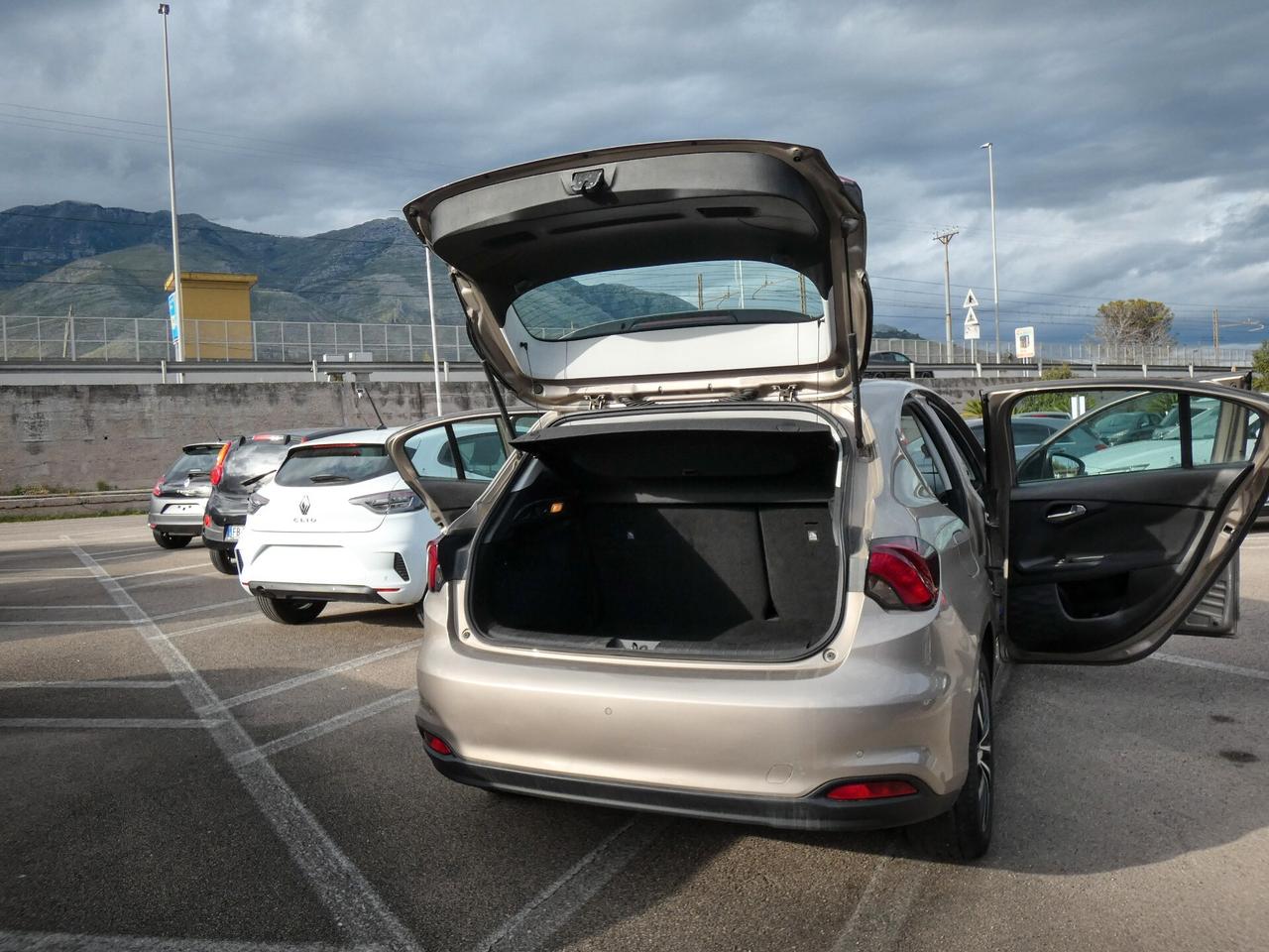 Fiat Tipo 1.6 Mjt S&S 5 porte Lounge