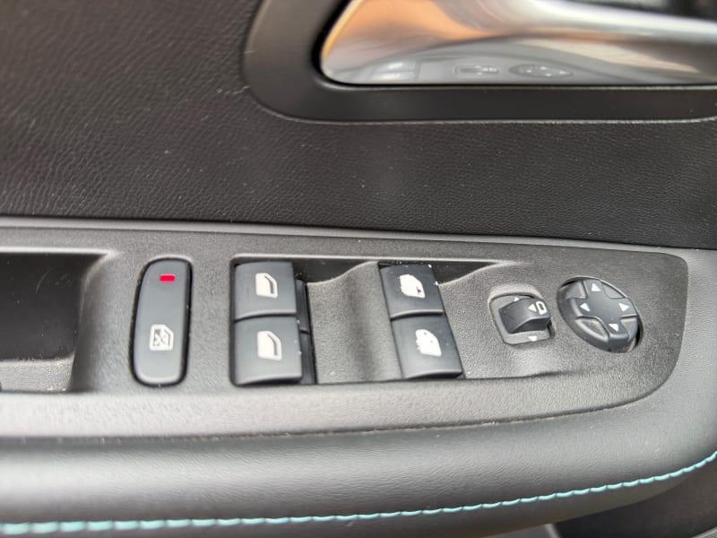 PEUGEOT 208 PURETECH 100 STOP&START 5