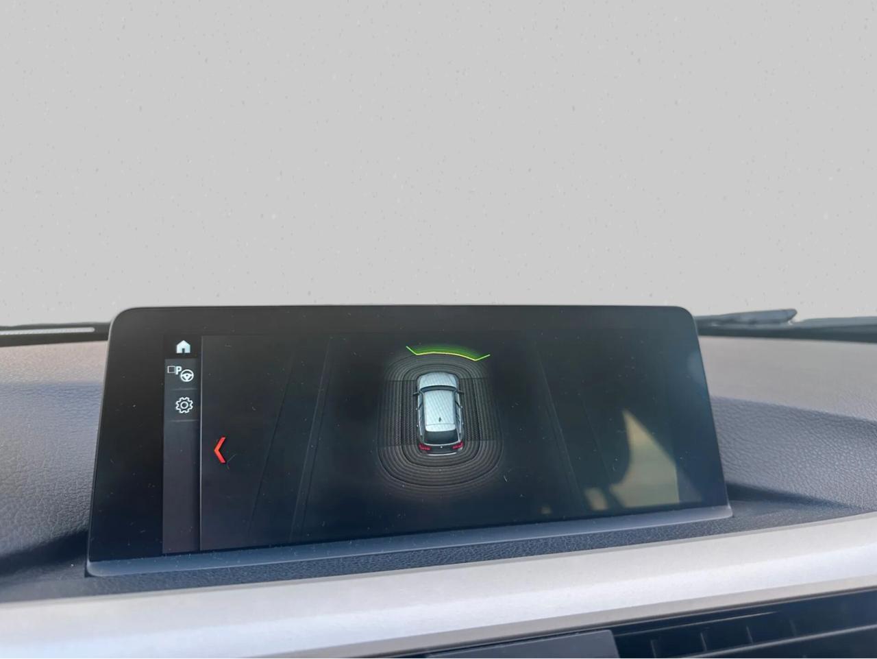 BMW 318d Touring Automatica, Fari full LED, Navi professional