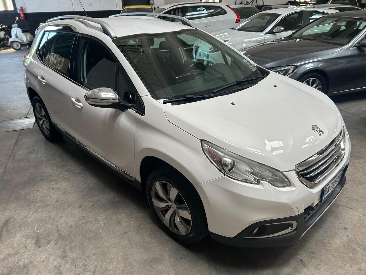 Peugeot 2008 1.6 HDI 92cv automatica Allure