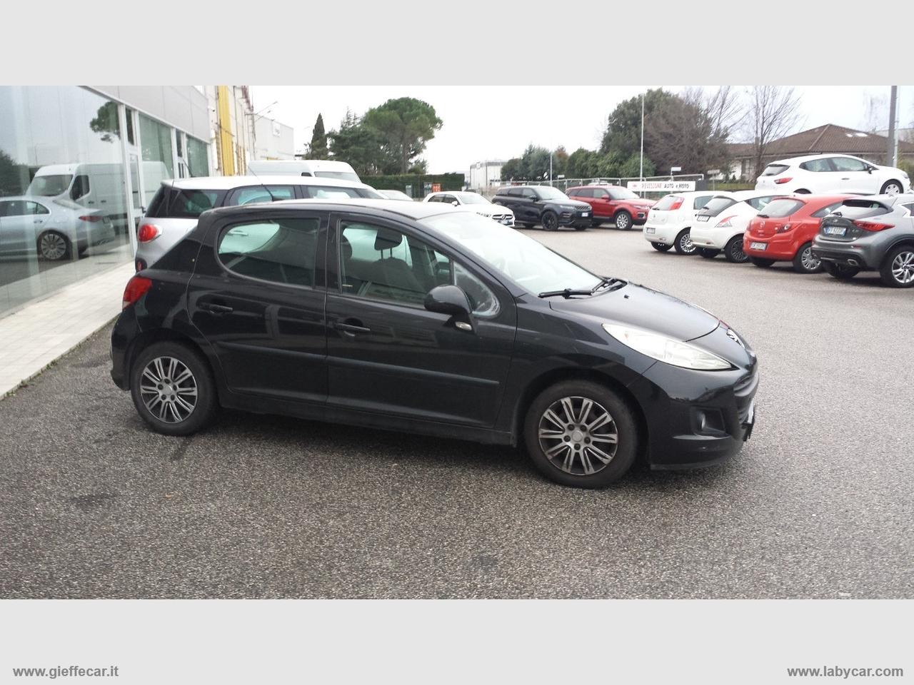 PEUGEOT 207 1.4 8V 75 CV 5p. X Line ECO GPL