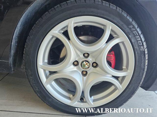 ALFA ROMEO MiTo 1.6 JTDm 16V Distinctive Premium Pack