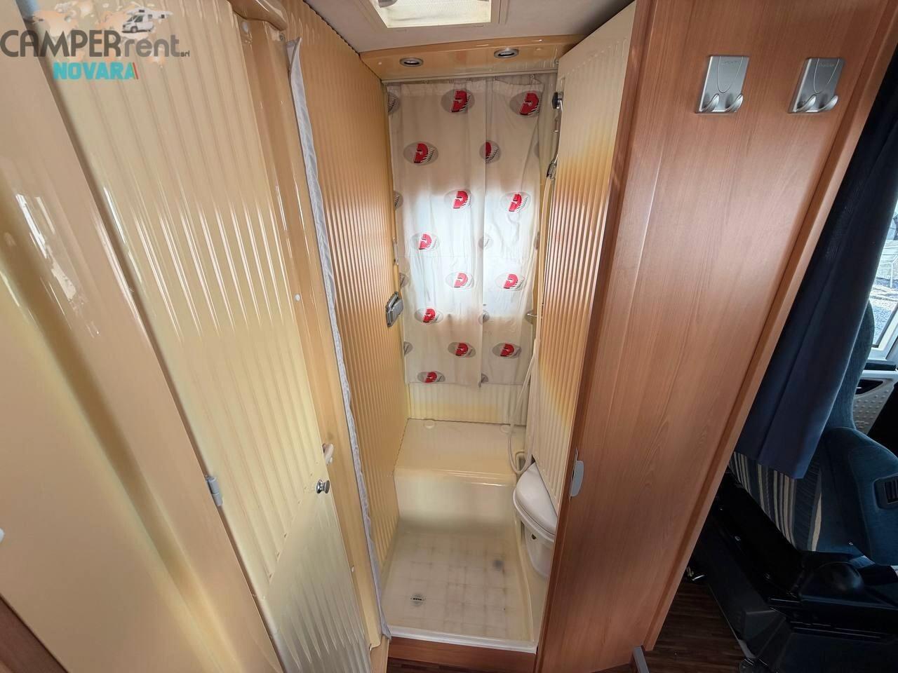 Dethleffs GLOBEBUS INTEGRAL I003