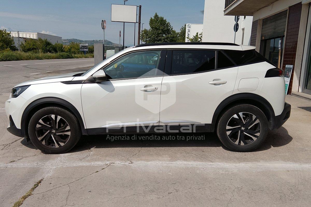 PEUGEOT 2008 PureTech 100 S&S Allure