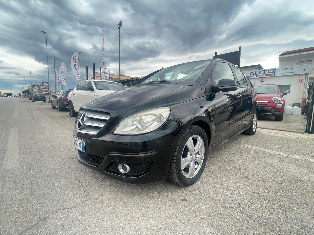 Mercedes-benz B 180 CDI Premium