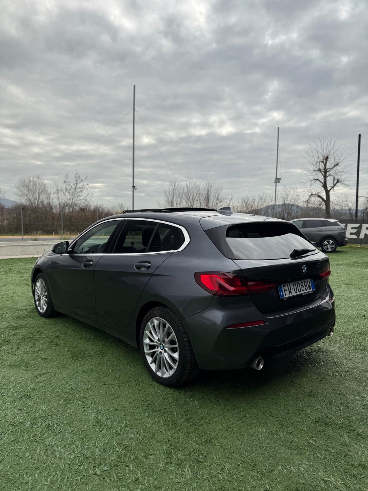 Bmw 118 118d 5p. Msport TETTO APRIBILE