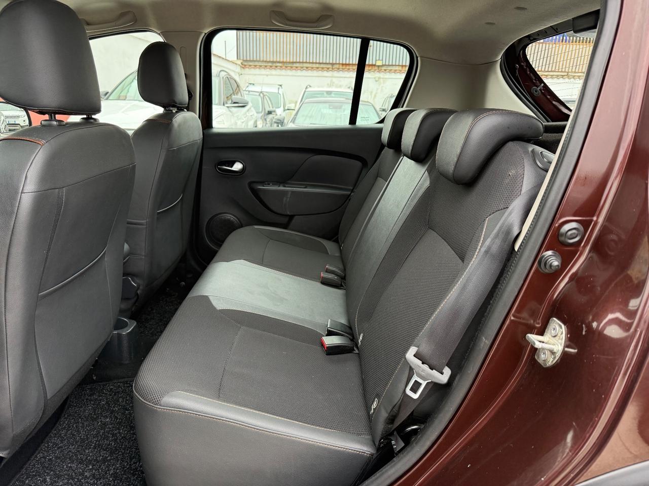 Dacia Sandero Stepway BRAVE 900 GPL