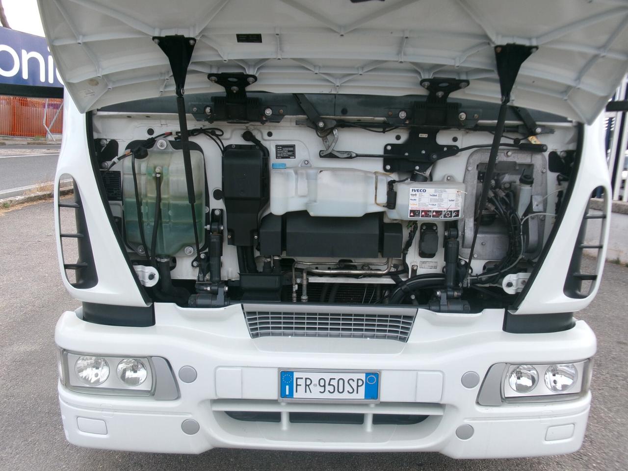 Iveco EUROCARGO 120/22 E5 GRU EFFER 14600/2S 4 PIEDI +CASSONE FISSO DA 4.20 METRI