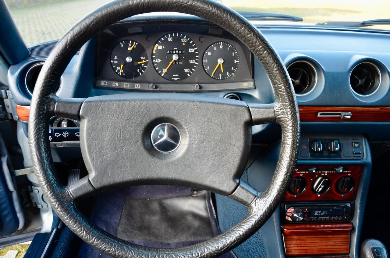 MERCEDES 240D RESTAURATA, 2 proprietari, da Collezione!