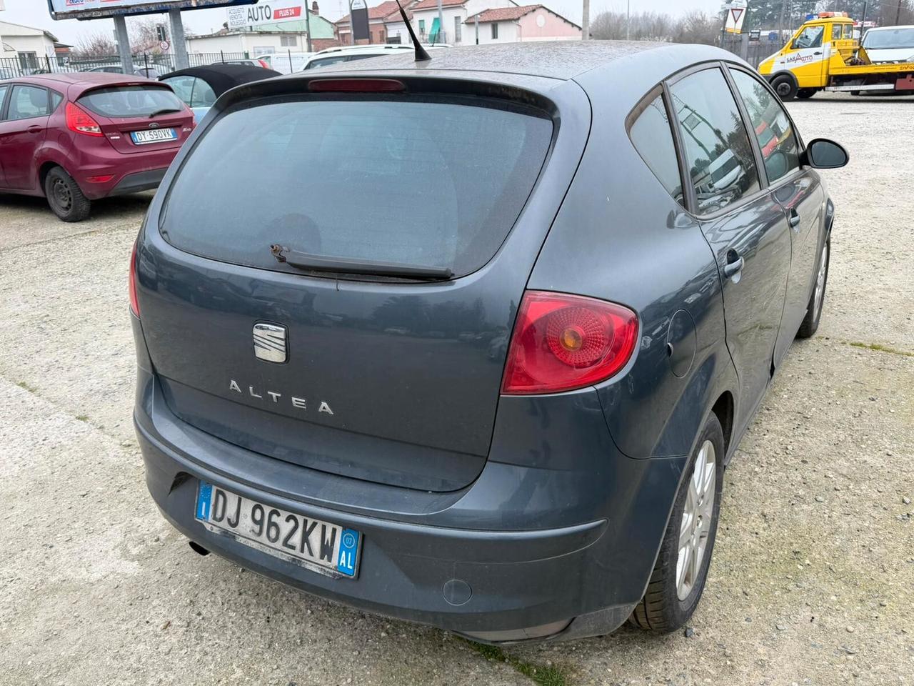 Seat Altea 1.9 TDI DPF Stylance con ammortizzatori da sostituire