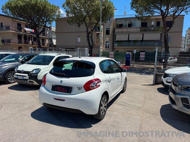 PEUGEOT 208 1.4 HDi 68CV S&S Automatica 5p. Allure