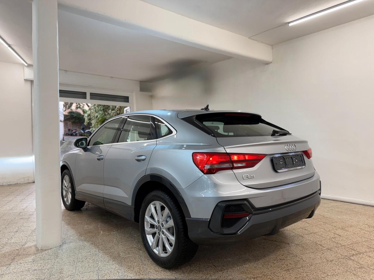 Audi Q3 SPB 35 TFSI S tronic line edition