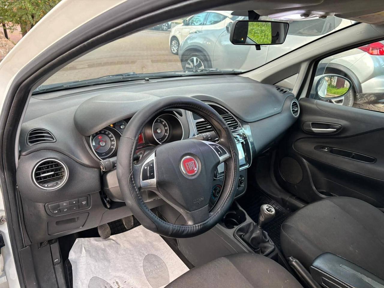 Fiat Punto 1.3 MJT II 75 CV 5 porte Street//