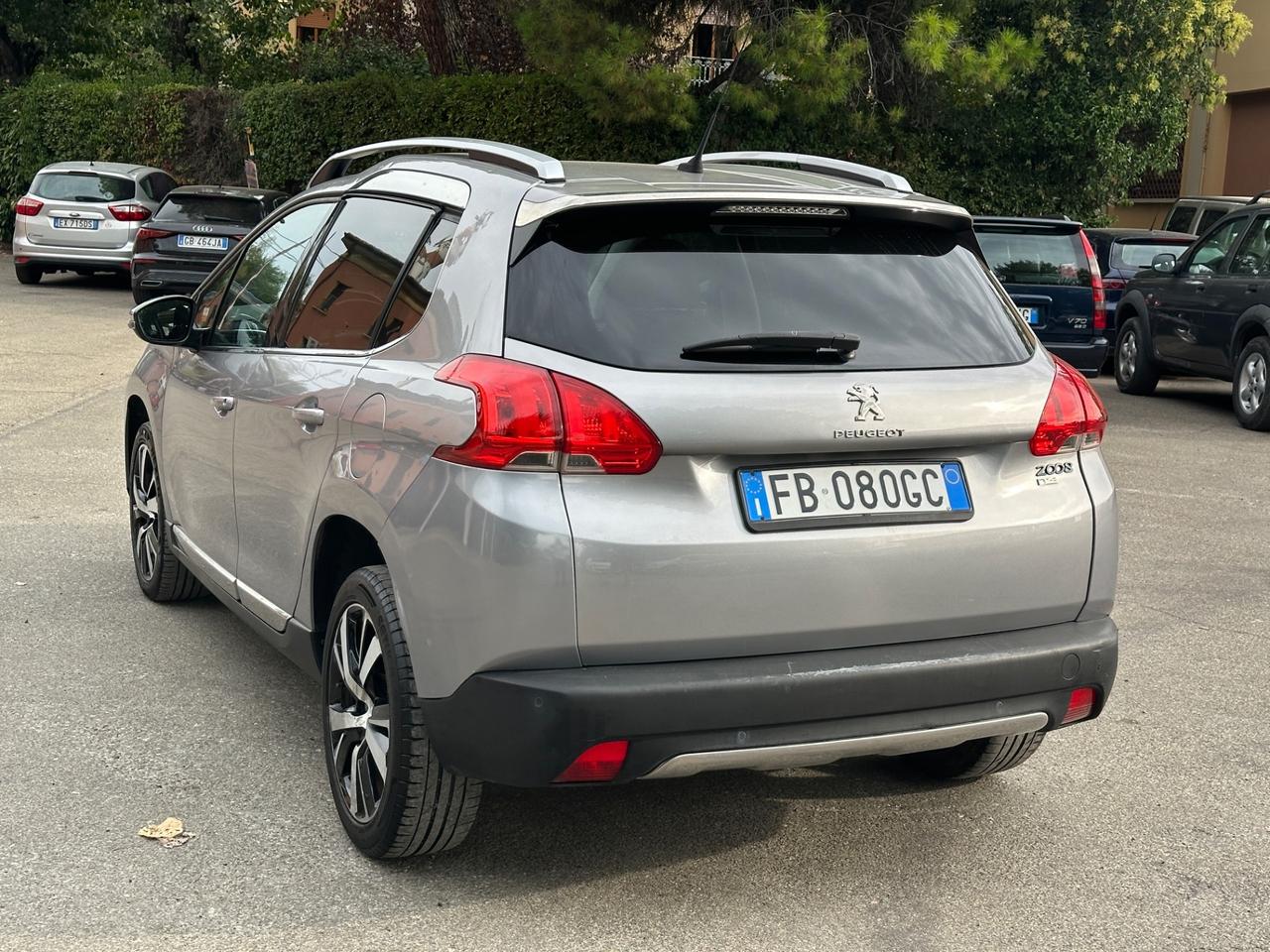 Peugeot 2008 PureTech Turbo 110 S&S Black Matt