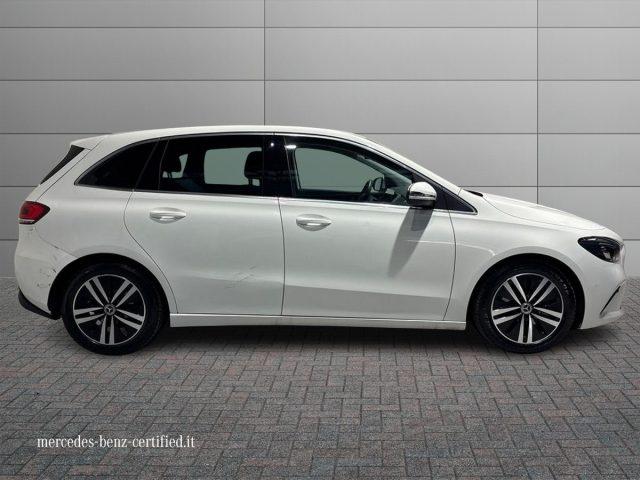 MERCEDES-BENZ B 200 d Automatic Sport Plus