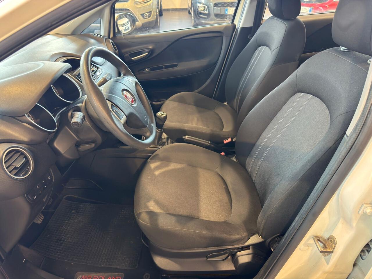 Fiat Punto 1.3 MJT II 75 CV 5 porte Street