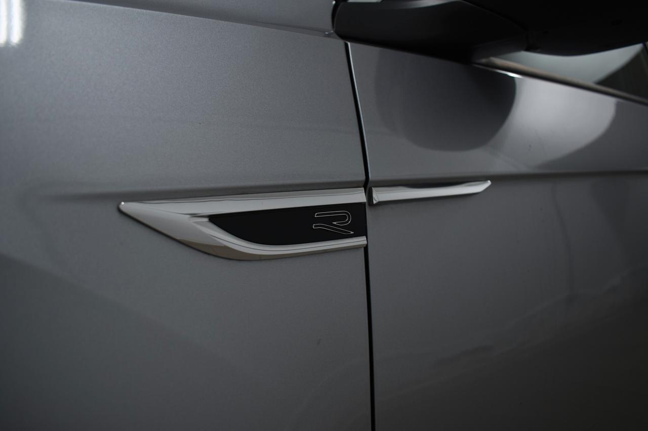 Volkswagen T-Roc 1.5 TSI ACT DSG R-Line