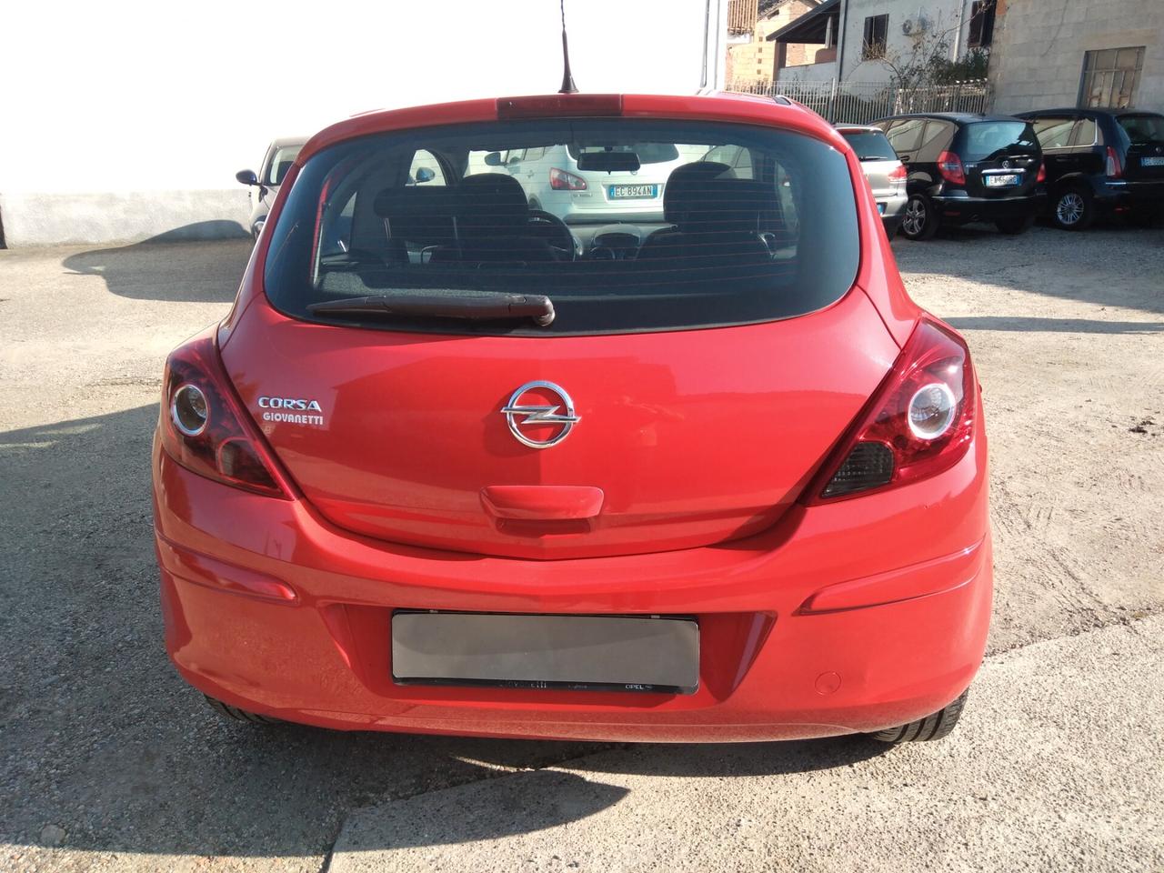 Opel Corsa 1.0 12V 65cv 3 porte Edition x neopatentati