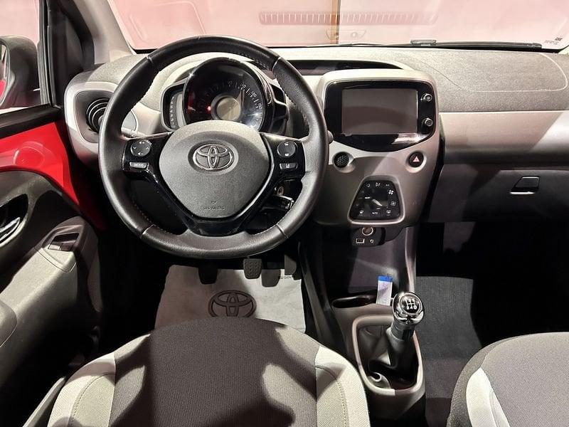 Toyota Aygo Aygo 1.0 VVT-i 69 CV 5 porte x-play