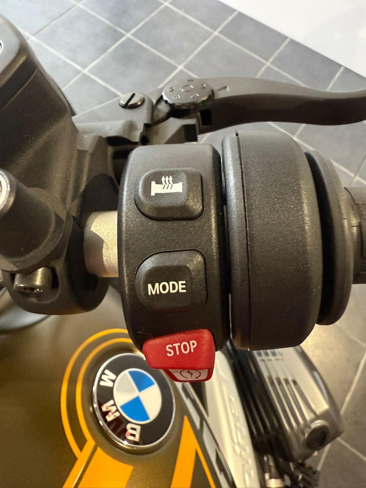 MOTO BMW R NINE T SCAMBLER