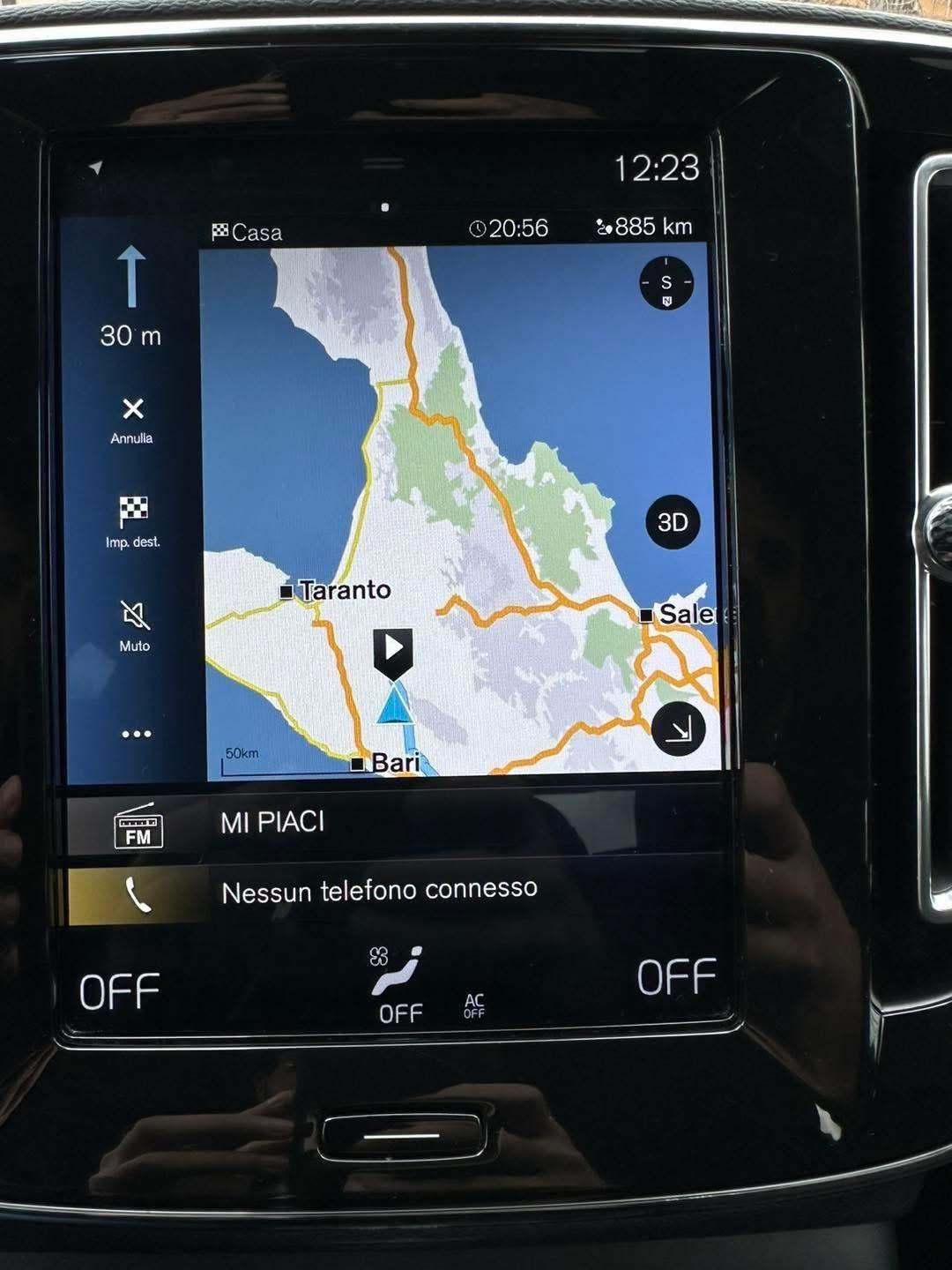 Volvo XC40 2.0 d3 150CV Momentum Pro Geartronic