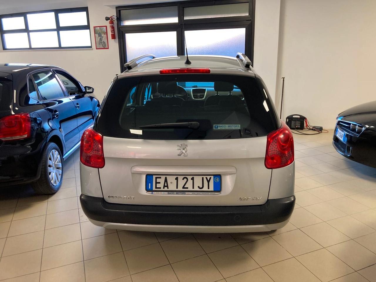 Peugeot 207 1.6 8V HDi 93CV SW X Line