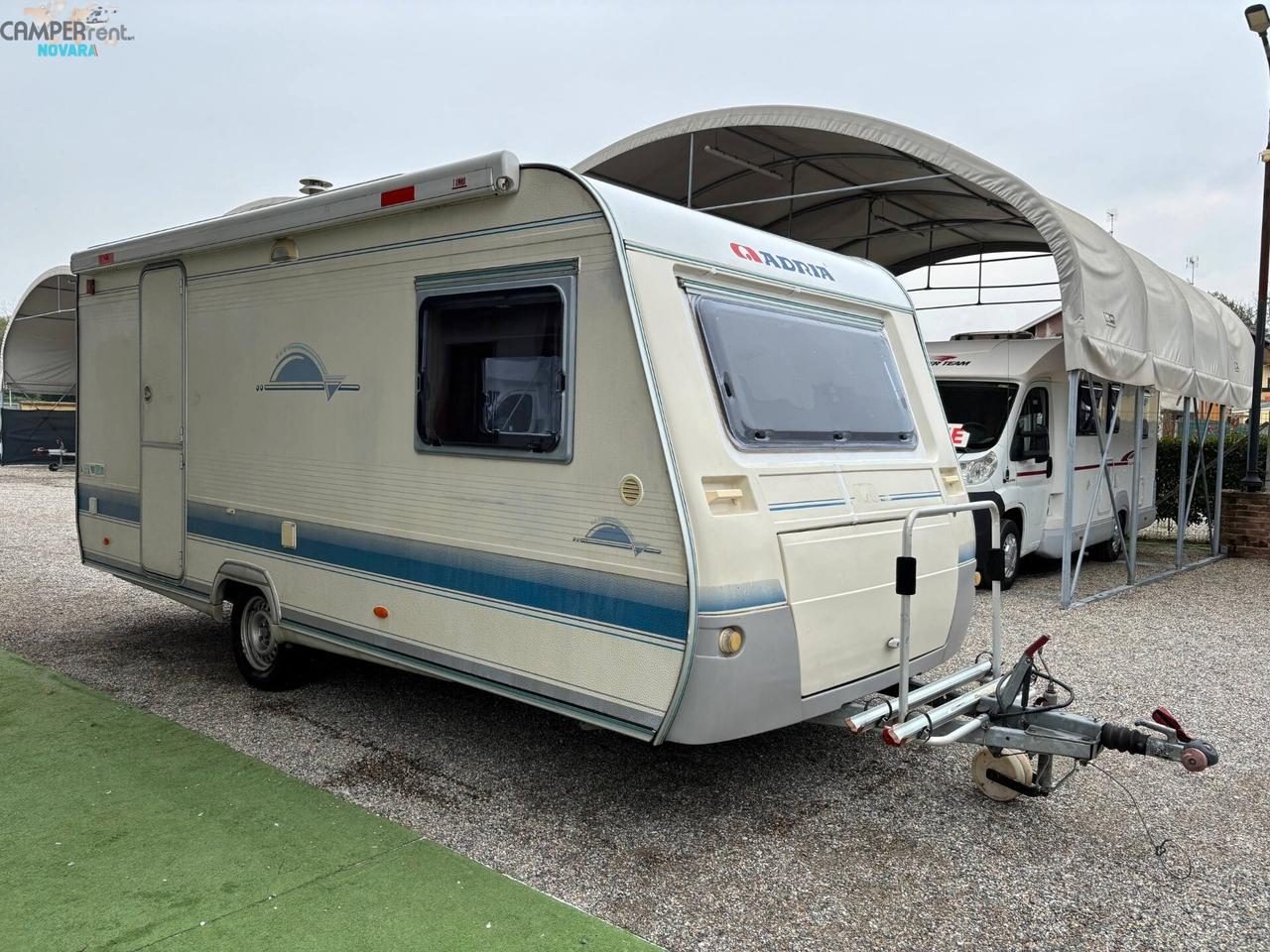 ADRIA UNICA B 462 PH - roulotte con letto matrimoniale