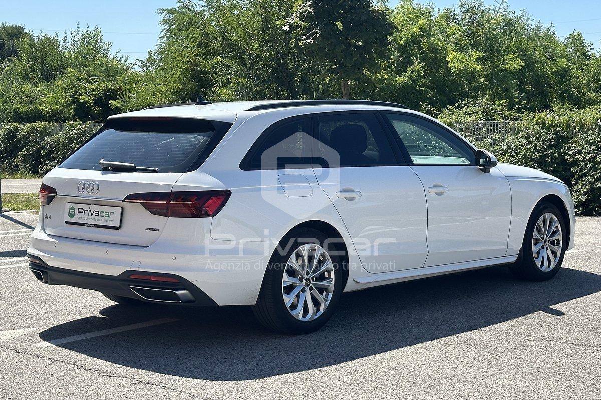 AUDI A4 Avant 40 TDI quattro S tronic Business Advanced
