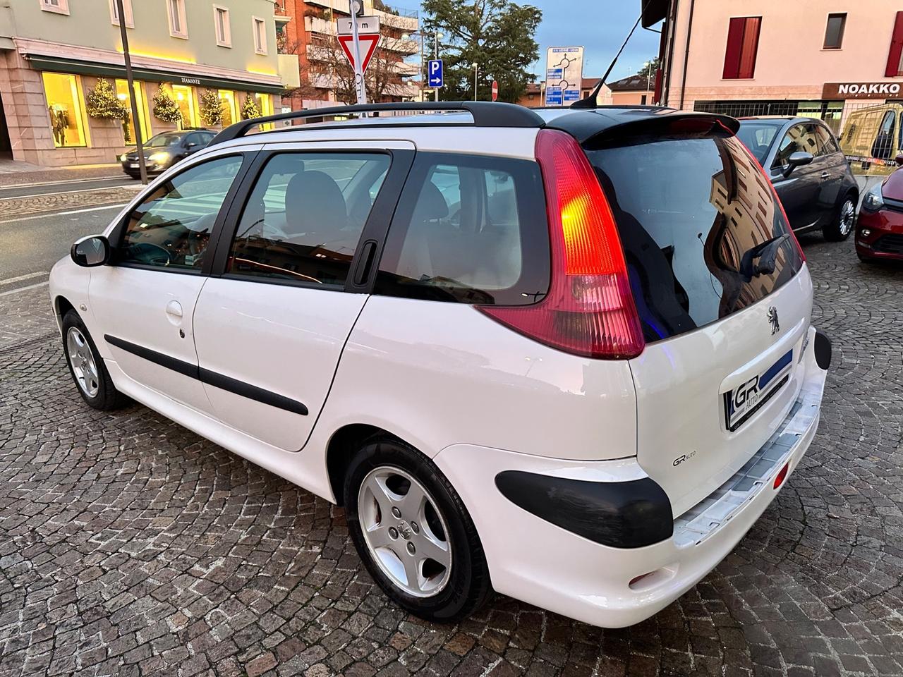 Peugeot 206 1.4Bz 75Cv SW XS - Neopatentati