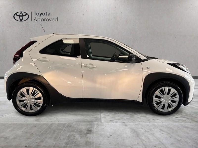 Toyota Aygo X 1.0B (72 CV) Active